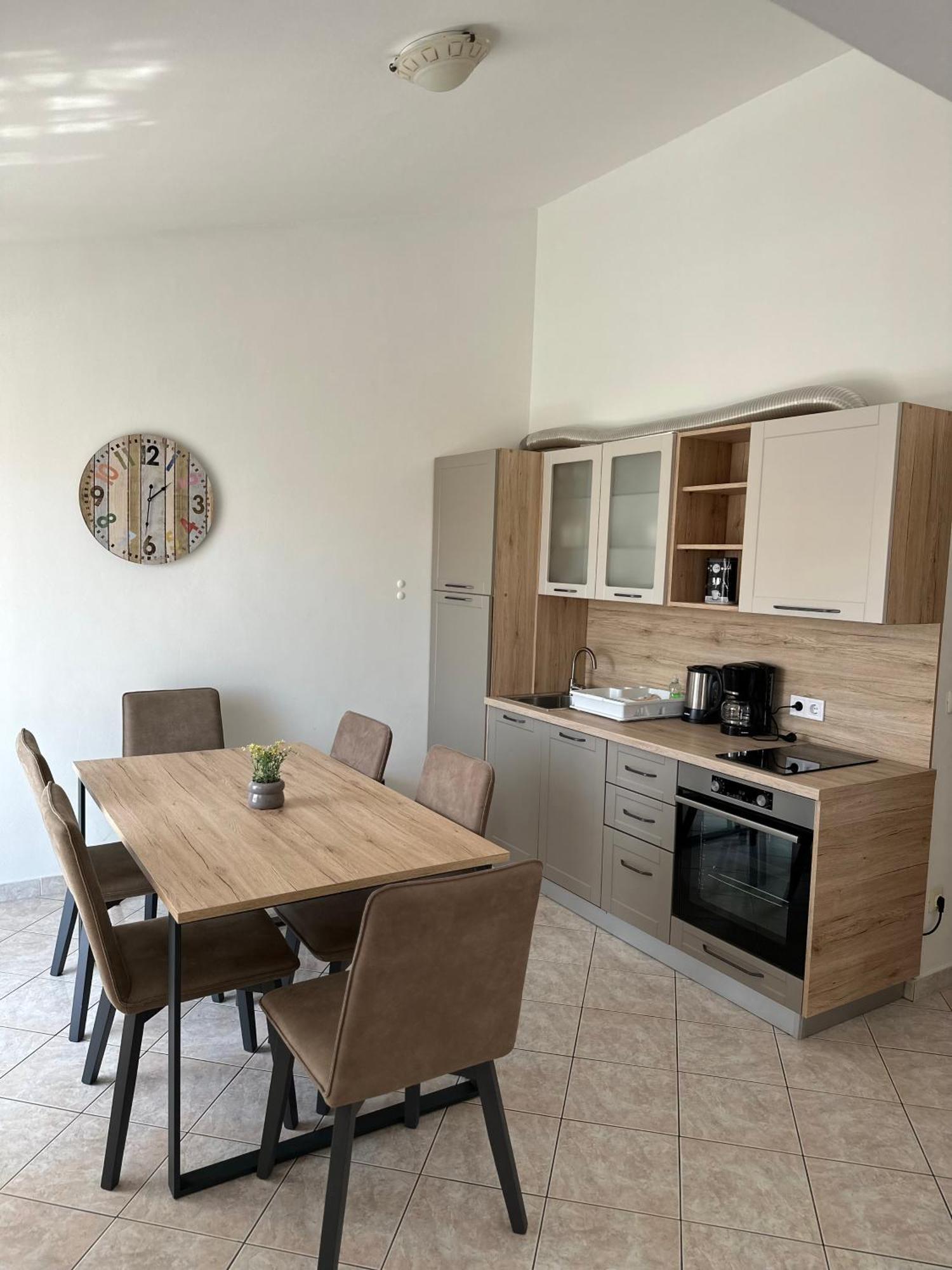 Apartment Mira Пула Экстерьер фото